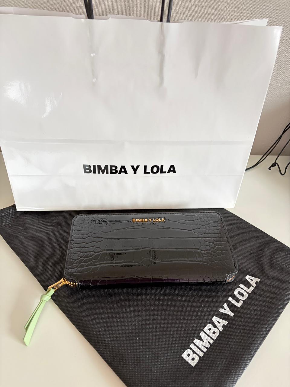 Billetera Bimba Y Lola  Grabado Cocodrilo Color Negro