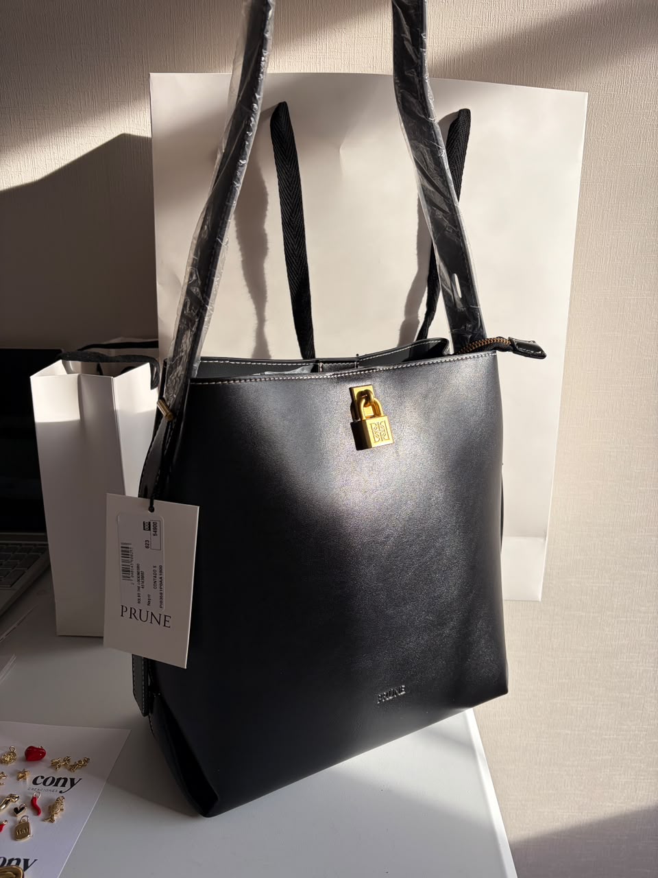 Cartera de hombro tipo Bolso marca Prune