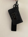 Tarjetero Amphora Negro con Lanyard