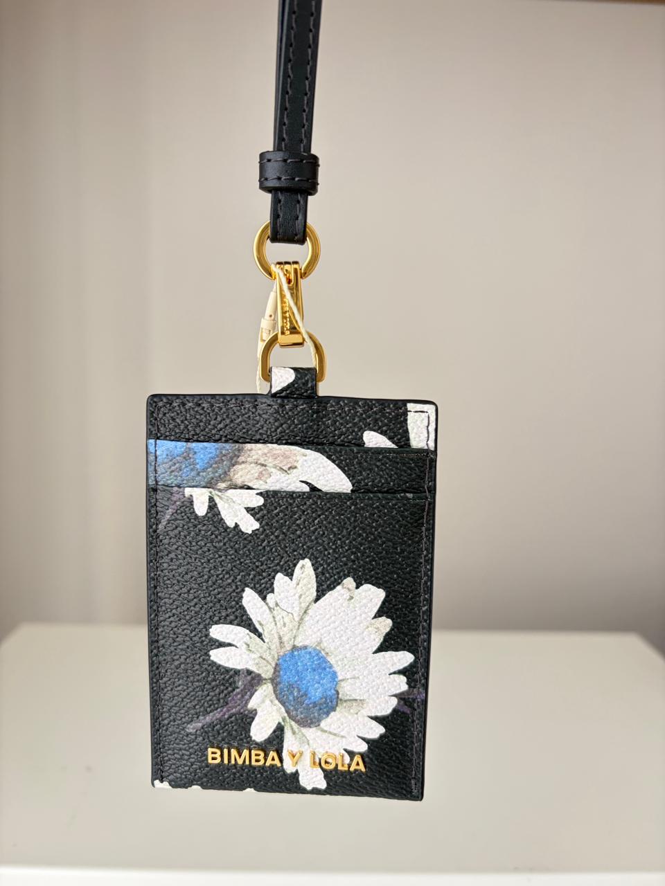 Porta Documentos Estampado Floral Negro