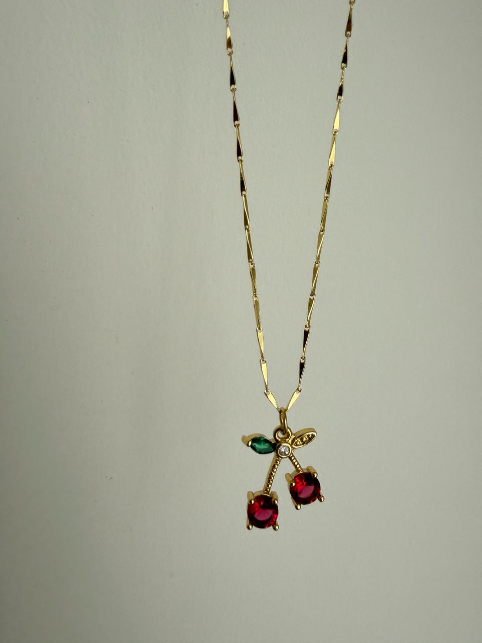 Collar Guinda Liso